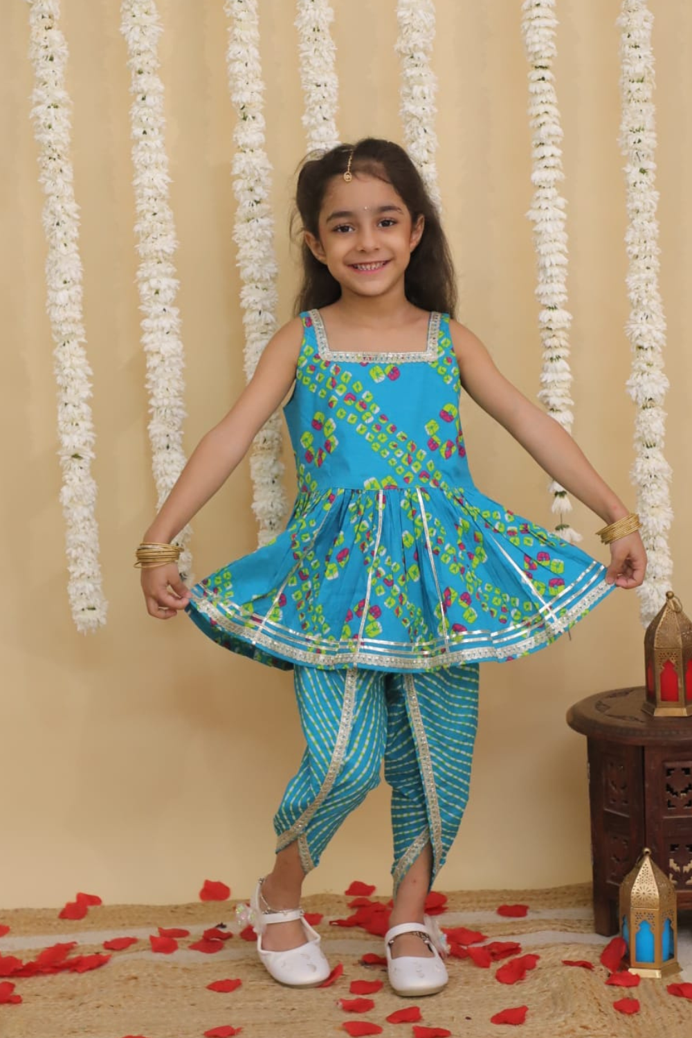 SLEEVELESS PEPLUM TOP WITH DHOTI