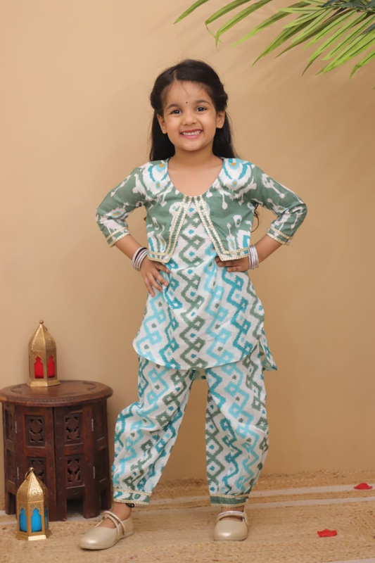 SHORT KURTI WITH PATIALA PANT